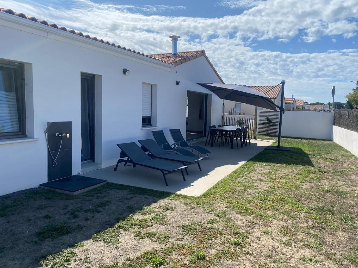 Maison En Bord De Mer Au Domaine Du Bois Soret 노트르담드몽 외부 사진